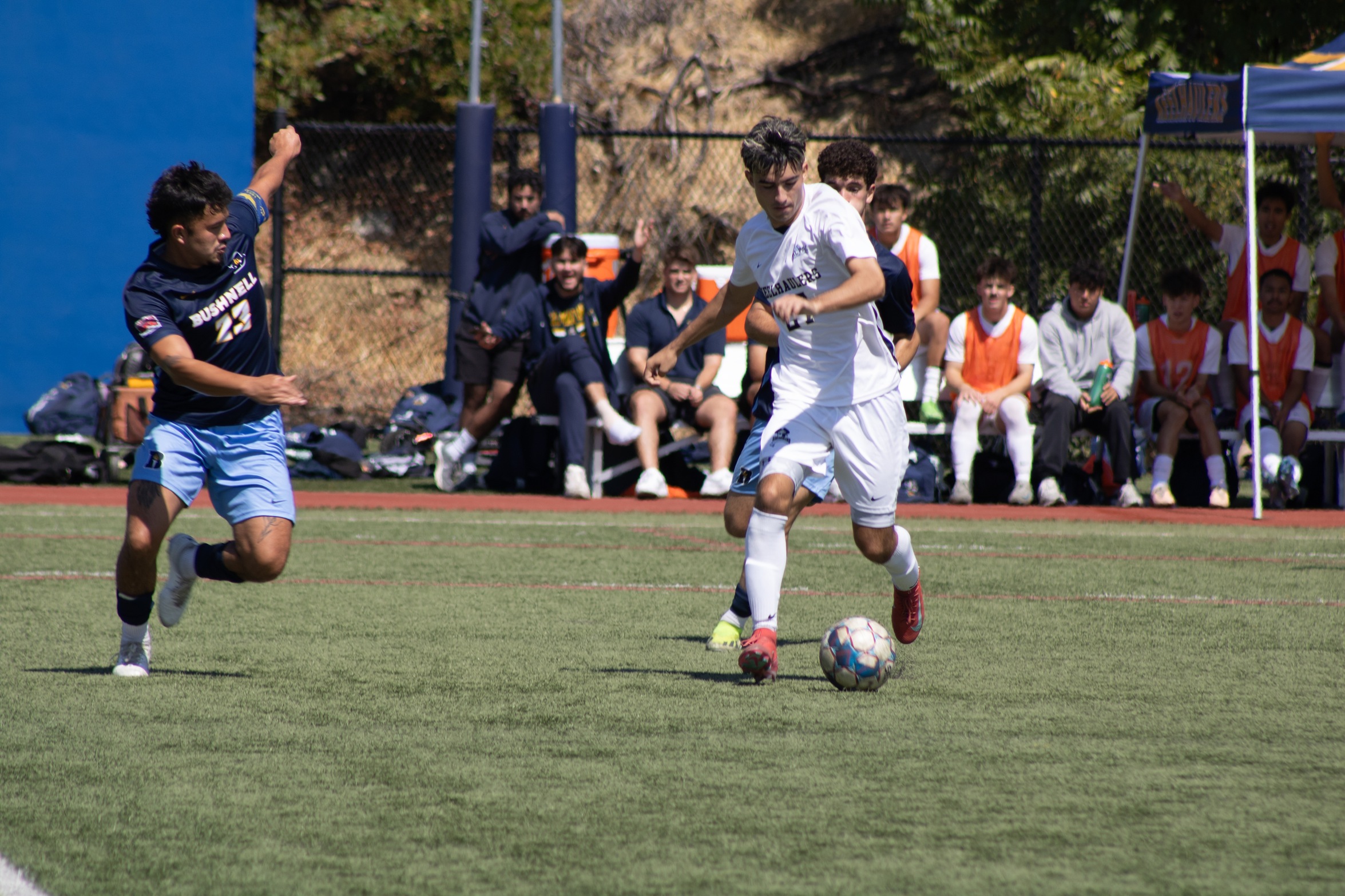 Keelhaulers drop midweek tilt at Menlo