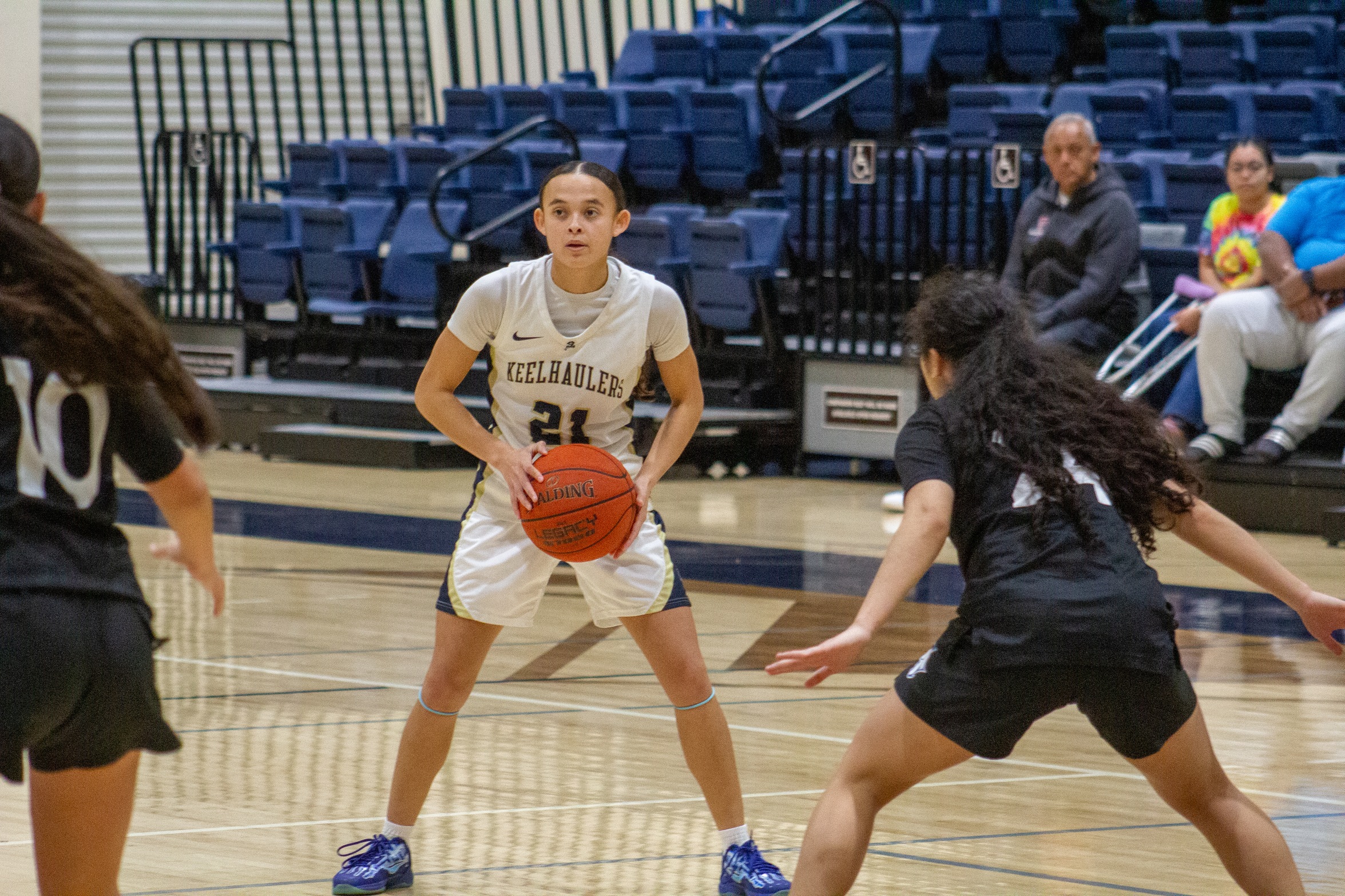 Women&rsquo;s basketball rewrites records book in 88-49 victory